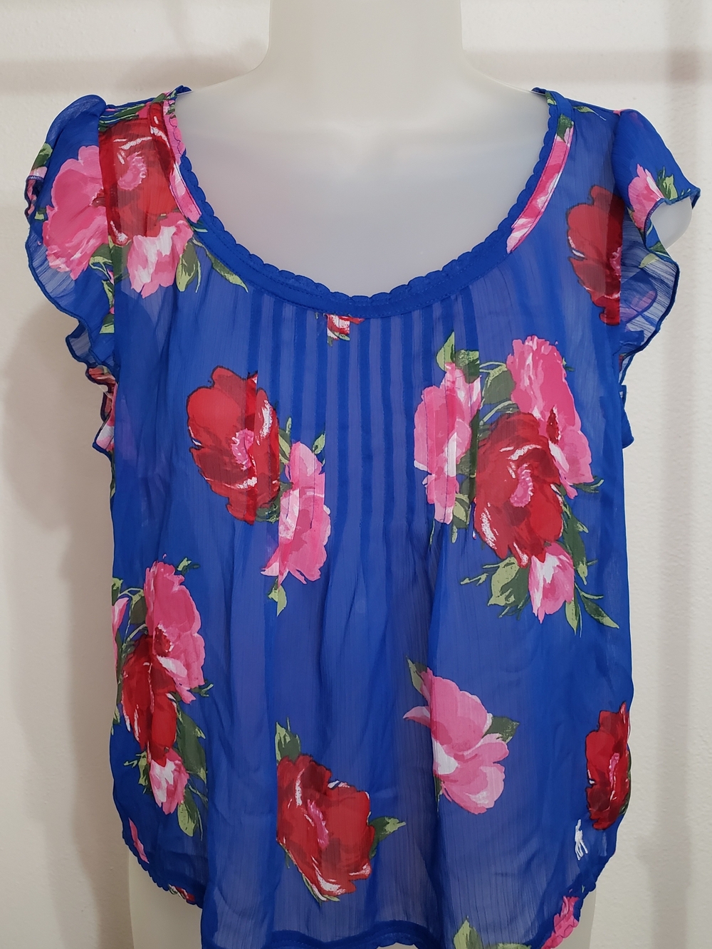 Abercrombie & Fitch Blue Floral Flutter Sleeve Blouse